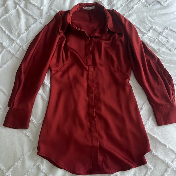 MANGO Satin finish flowy shirt - Picture 2 of 3